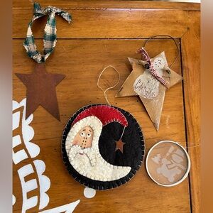 Ornament Lot (4) Vintage- Primitive- Rustic 🎄